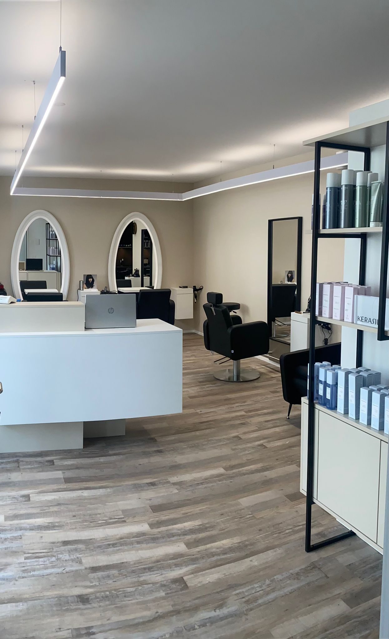 Blick in den Salon von Viola Hairdesign in Merishausen